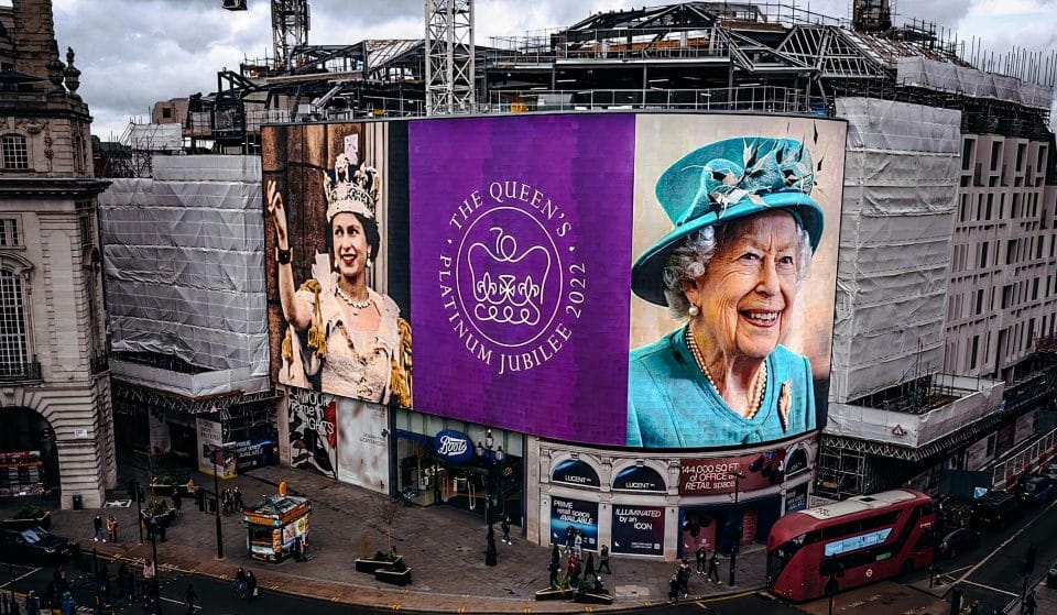 Piccadilly Circus Has Undergone A Majestic Glow Up For The Queen’s Platinum Jubilee