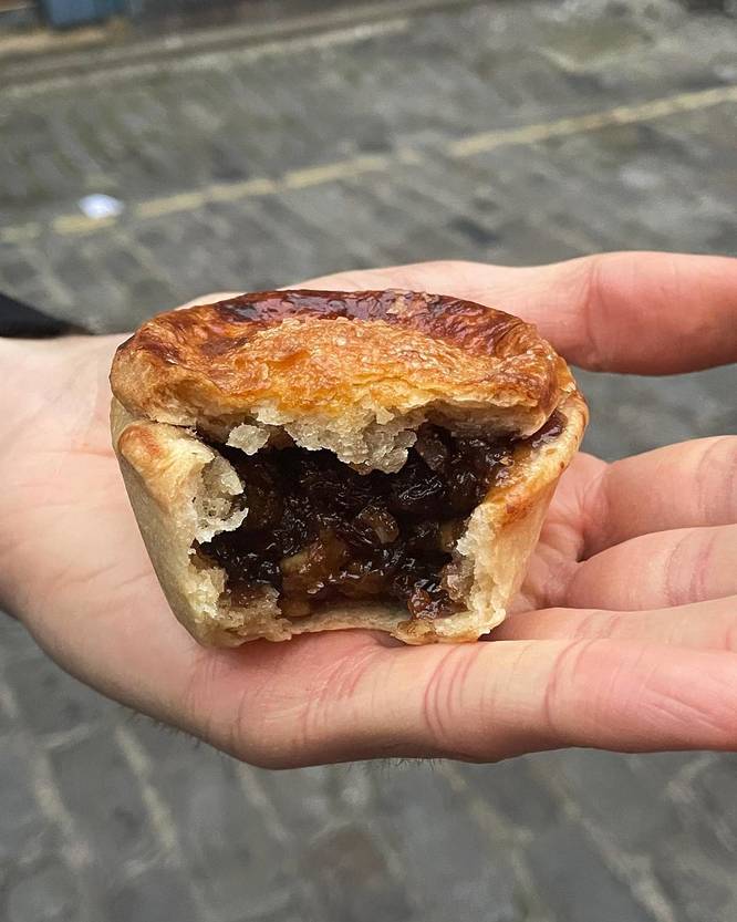 A tasty mince pie purchased from Fortitude Bakehouse in London 