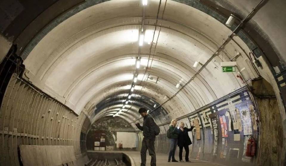 These London Tours Explore Abandoned Tube Stations And Other Secret Spots Of The City