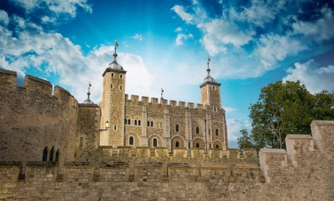 A picture of the Tower of London bathed in the sunshine