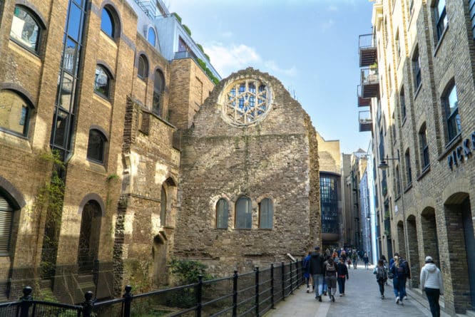 The ruins and remains of the stain glassed window of Winchester Palace