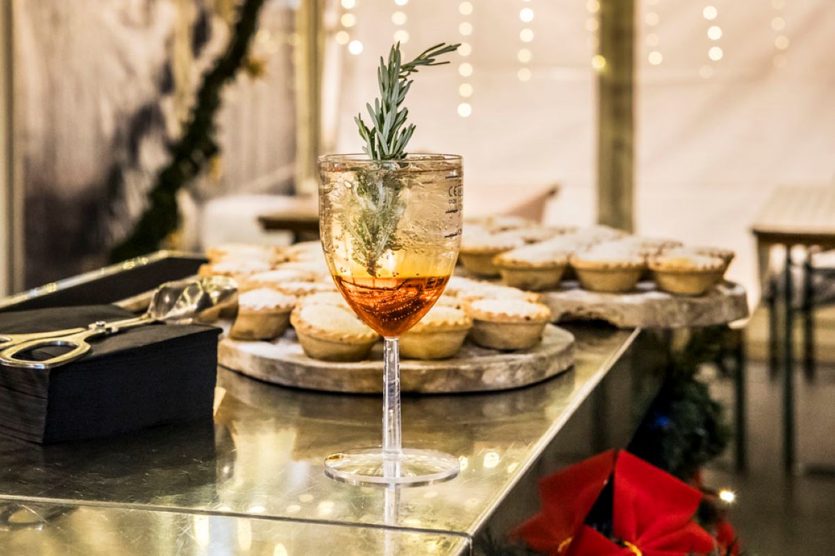 Christmas cocktails and mince pies